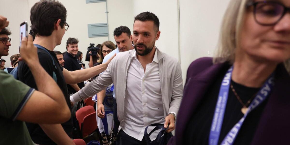 Farioli: “Hoje tenho menos certezas, há 15 anos eu era muito arrogante”
