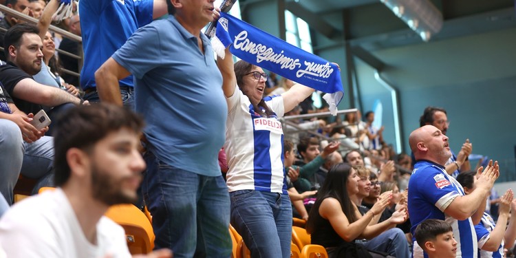 Informação sobre os bilhetes para o FC Porto-OC Barcelos